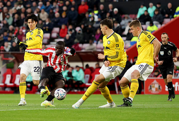 Sunderland vs Leeds United (23:30 – 25/10)