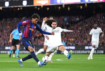 Barcelona vs Real Madrid (03:00 – 26/10)
